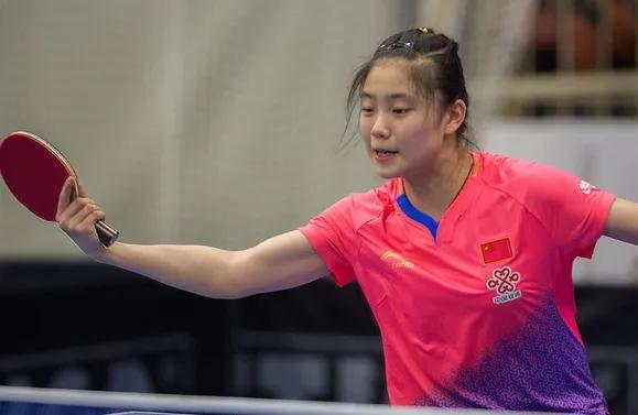 邓卓翔：全队在训练中都非常投入，希望奉献一场精彩的比赛